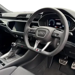 2024 Audi Q3 Black Edition 35 TDI 150 PS S tronic SUV - Image 7