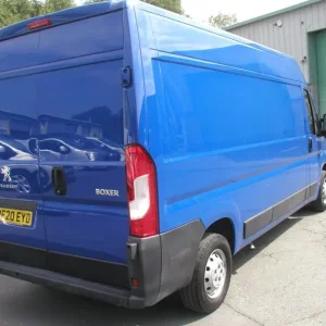 2020 Peugeot Boxer 2.2 BlueHDi Professional Van - Image 6