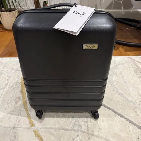 Cabin Rock Byron 55cm Hardshell Carry-On Suitcase Black