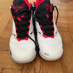 Men’s Jordan Max Aura 4 - Image 2