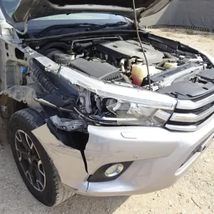 2018 Toyota Hilux Invincible X D-4D 4WD Diesel Pickup - Image 7
