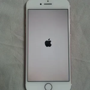 Apple iPhone 7 (32GB) UNLOCKED - Image 5