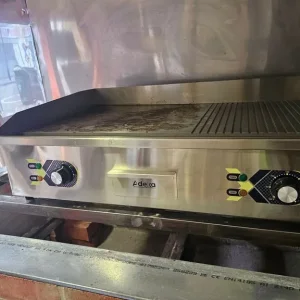 Commercial Griddle Smooth/Ribbed 4.4kW