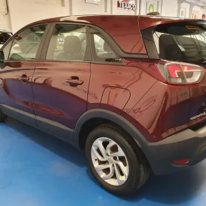 2018 Vauxhall Crossland X 1.2 Turbo SE Nav Euro 6 5-door hatchback - Image 5