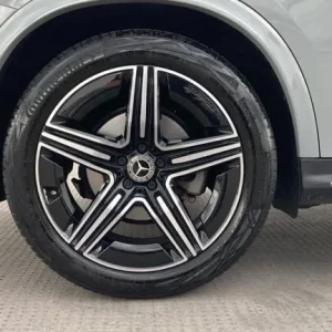 2024 Mercedes-Benz GLC 300d 4Matic AMG Line Premium 5-door Estate - Image 7