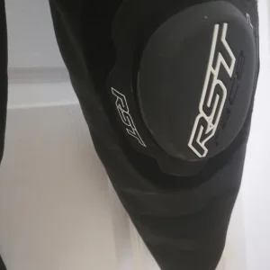 Motorcycle leathers - Image 4