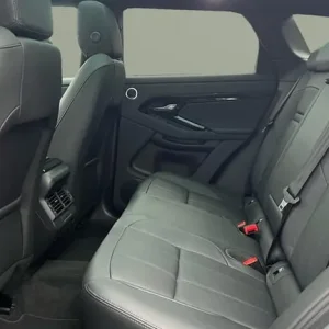 2025 Land Rover Range Rover Evoque 1.5 P270e Dynamic SE 5-door Hybrid - Image 4