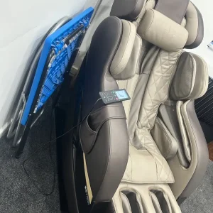 Weyron full body massage chair with heat - Image 3