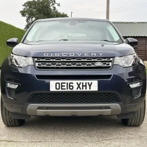 2016 Land Rover Discovery Sport TD4 SE Tech 5-door SUV - Image 5