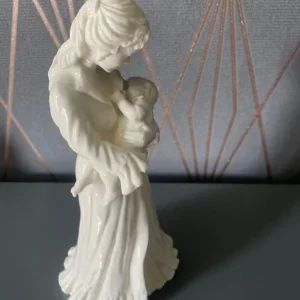 Royal Worcester Figurine Sweet Dreams - Image 2