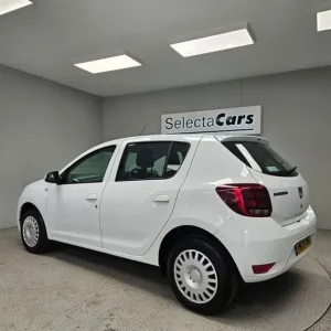 2019 Dacia Sandero 5-door hatchback - Image 8