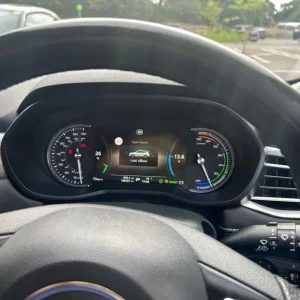 MG5 Estate 2022 long range 61.1kWh - Image 7