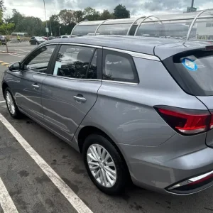 MG5 Estate 2022 long range 61.1kWh - Image 8