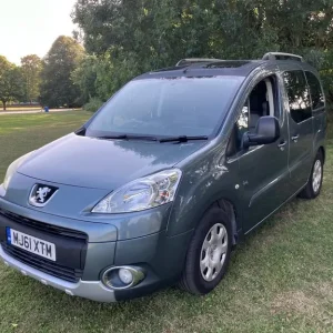 2011 Peugeot Partner Teepee 1.6 HDI - Image 2
