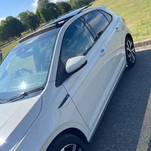 2022 Volkswagen Polo R-Line - Image 7