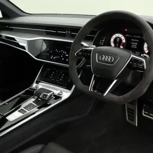 2024 Audi RS6 Avant 4.0 TFSI V8 Performance Estate - Image 2
