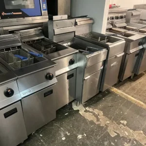 GAS LINCAT FRYER CATERING KITCHEN EQUIPMENT - Image 3