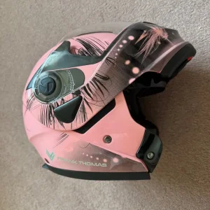 Lady’s Helmet