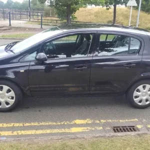 2010 Vauxhall Corsa 5-door manual hatchback - Image 3