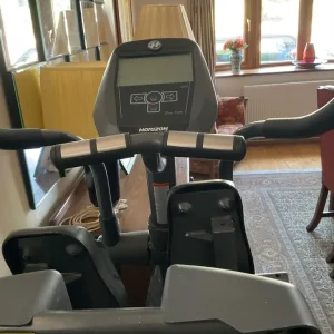 Horizon Andes 6 elliptical trainer - Image 2