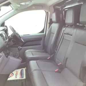 2021 Peugeot Expert 1400 2.0 BlueHDi 145 Professional Premium Van Panel Van Diesel Manual - Image 6