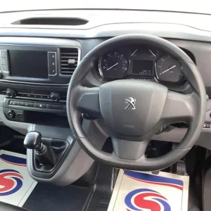 2021 Peugeot Expert 1400 2.0 BlueHDi 145 Professional Premium Van Panel Van Diesel Manual - Image 7