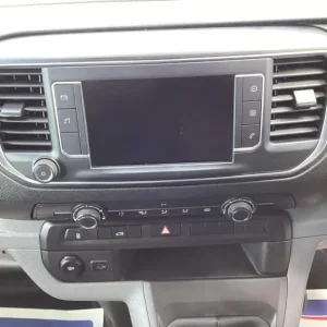 2021 Peugeot Expert 1400 2.0 BlueHDi 145 Professional Premium Van Panel Van Diesel Manual - Image 8