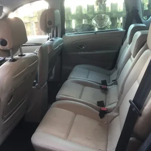 Renault Scenic MPV 2010 manual 5-door