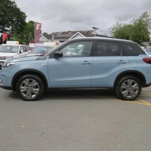2022 Suzuki Vitara 1.5 Hybrid SUV - Image 4