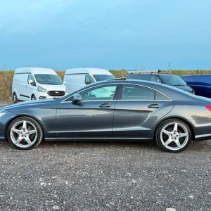 2011 Mercedes-Benz CLS 2.1 Diesel Sport Coupe - Image 4