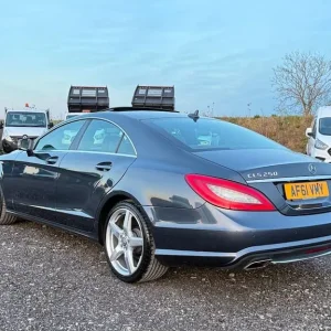 2011 Mercedes-Benz CLS 2.1 Diesel Sport Coupe - Image 5