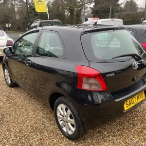 2007 Toyota Yaris ZINC Hatchback Petrol Manual - Image 4