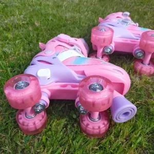 Glitter Glow Roller Skates with LED wheels UK size 13 - 2 and protective gear size M - Image 5