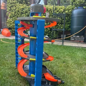 Hot wheels mega garage - Image 2