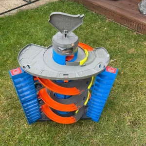 Hot wheels mega garage - Image 3