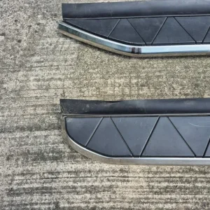 Toyota RAV4 2014 running boards with fixings - Image 2