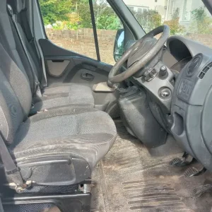 Renault Master Panel Van 2011 Manual 2298cc - Image 7