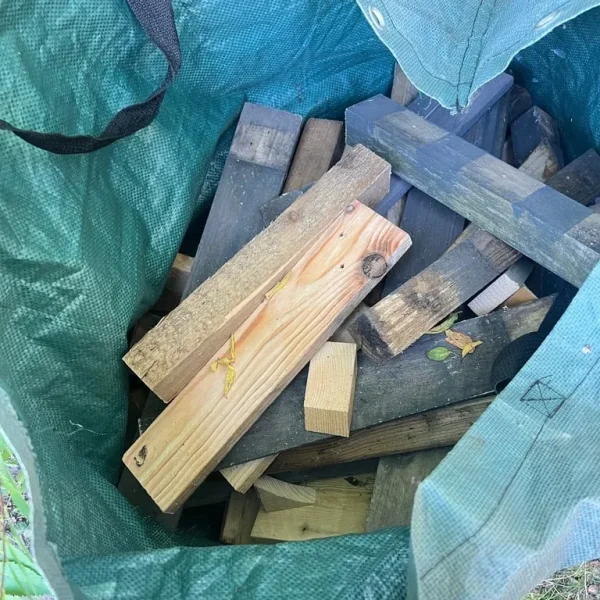 Wood off cuts