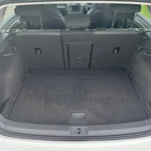 Volkswagen Golf 2014 Manual Hatchback 1598cc 5-door - Image 6