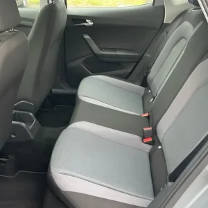 SEAT Arona 1.0 Tsi 5-door SUV petrol manual - Image 5
