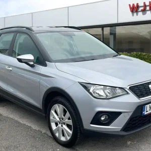 SEAT Arona 1.0 Tsi 5-door SUV petrol manual