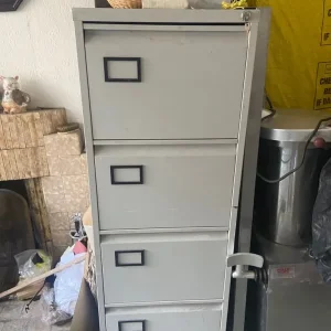 Large grey filing cabinet - Image 2