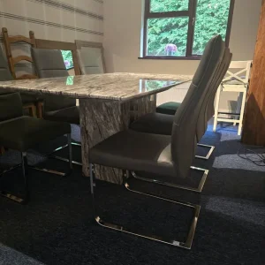 Marble table - Image 3