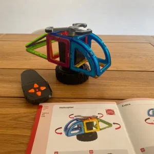 Magformers 20-piece funny wheel remote control set - Image 2