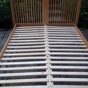 Solid oak double bed frame - Image 2