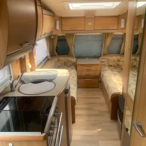 2006 Swift Challenger 490 - Image 8