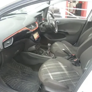 2015 Vauxhall Corsa 1.4T ecoFLEX SRi 5-door hatchback - Image 4
