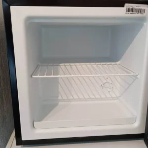 Small table top freezer - Image 3