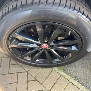 2019 Jaguar F-Pace Chequered Flag Edition Diesel AWD Estate - Image 7