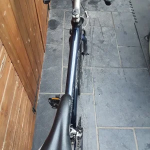 Cross Urban hybrid bike 700c wheels 20-inch frame 24 gears - Image 5